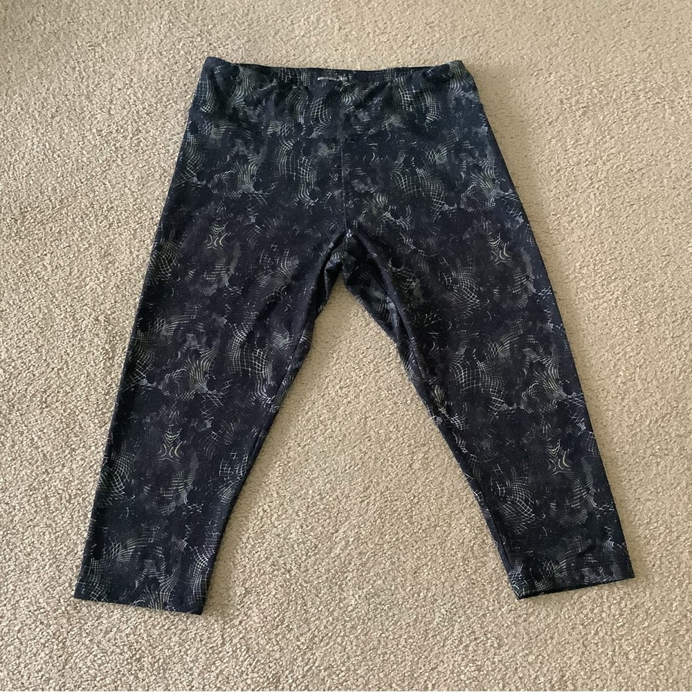 Marika Sport black Capri leggings